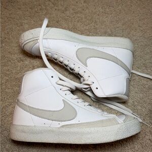 Nike Blazers Kids White and Gray Sneakers